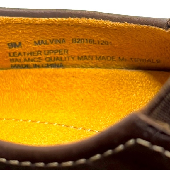 Naturalizer leather N5 Comfort size 9M brown color. - Picture 8 of 8